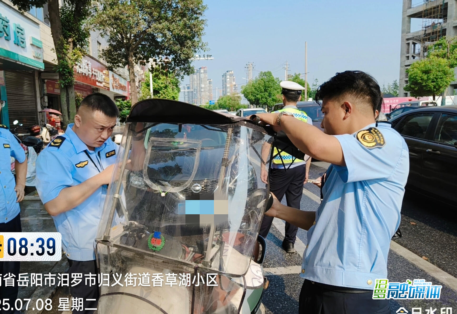 汨罗镇联合古培中队开展“百日攻坚”行动 柔性执法筑牢交通安全防线