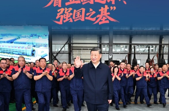 经纬线 · 从总书记考察的这个企业，看“立国之本、强国之基”