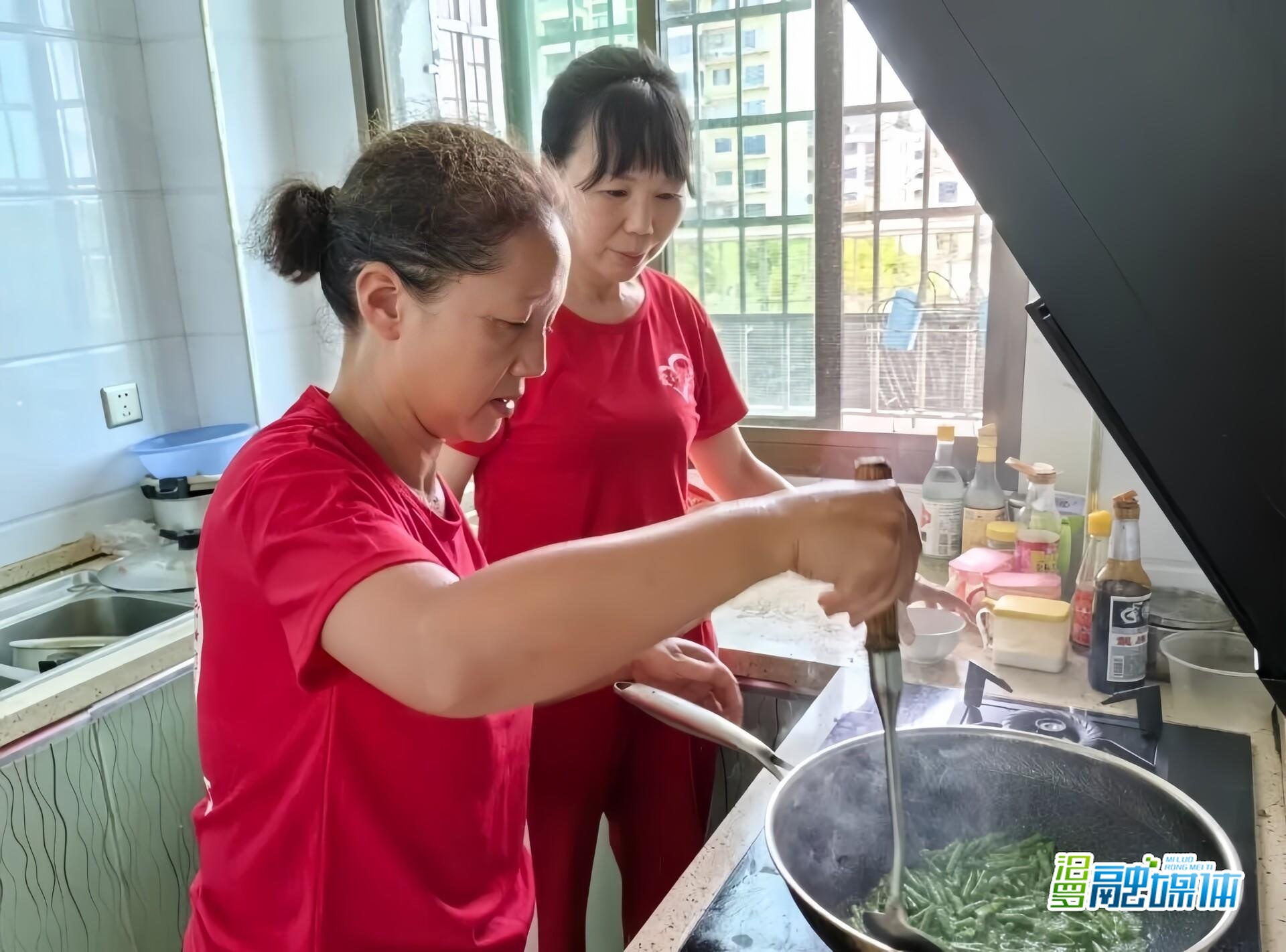8年服务群众超10万人次！汨罗“爱行天下”获评全国最佳志愿服务组织