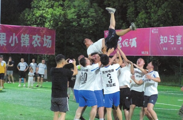 【学习强国】区县新闻丨汨罗市“返乡学子”足球赛收官