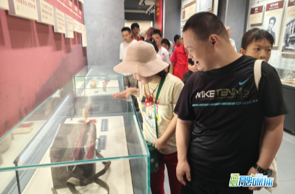 文化润心，有爱无碍！ 汨罗57名残障朋友体验别样人文之旅