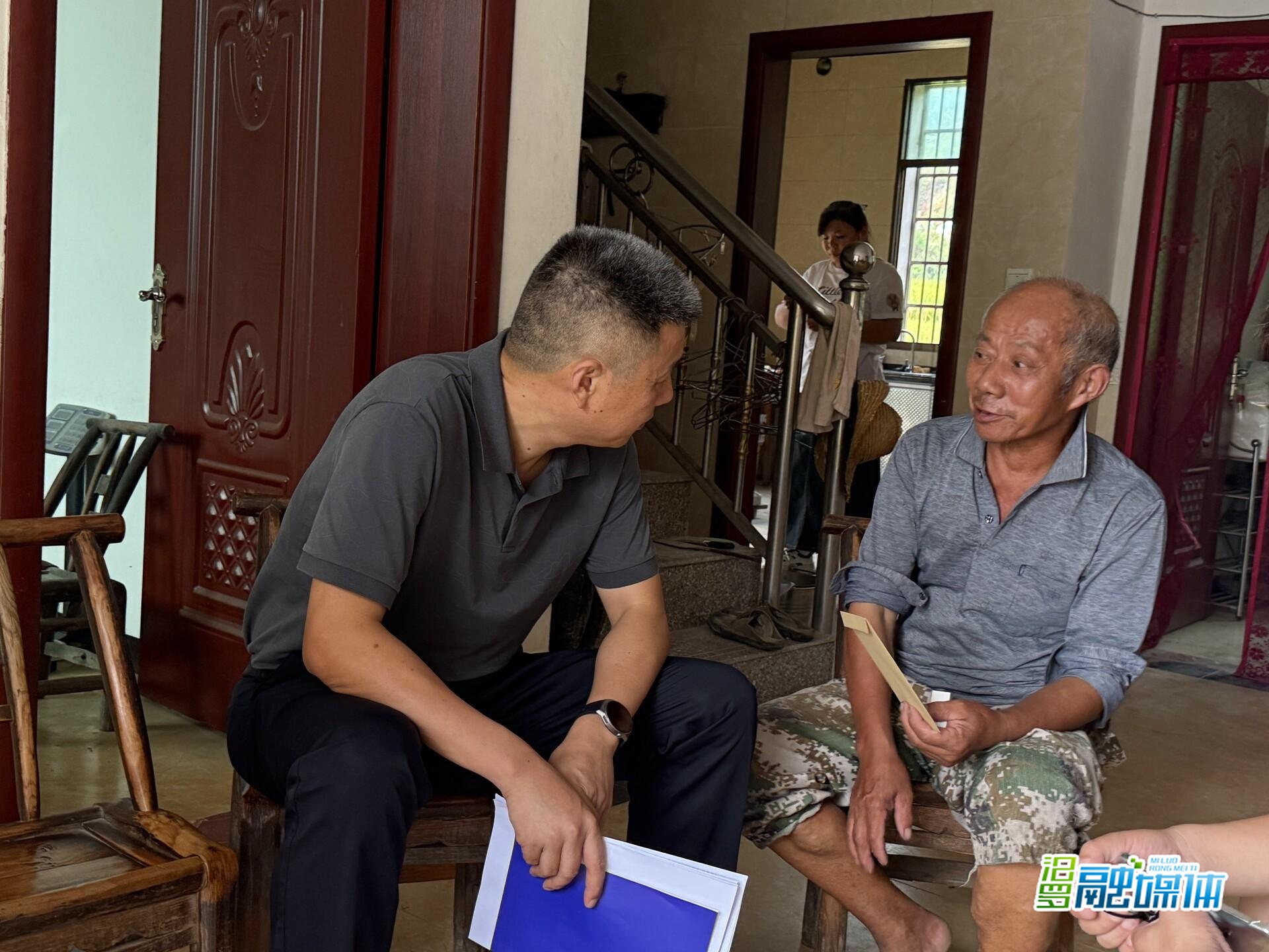 倾听“心上事”，办好“实在事”！汨罗市监局深入川山坪镇开展结对帮扶