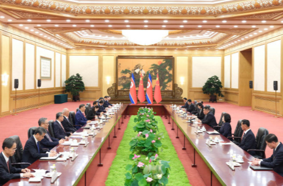 独家视频丨习近平：很高兴时隔六年再次与金正恩总书记同志会晤