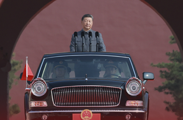 拾光纪·党旗所指正是军旗所向，九三阅兵上的这些旗帜令人心潮澎湃