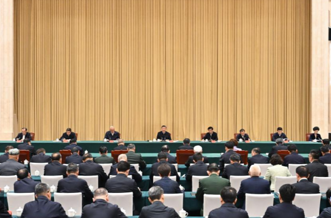 习近平：完整准确全面贯彻新时代党的治疆方略 努力建设团结和谐、繁荣富裕、文明进步、安居乐业、生态良好的社会主义现代化新疆