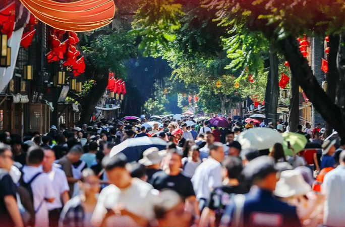 看图学习·文脉华章丨寻中华文脉 跟着总书记“打卡”古城老街