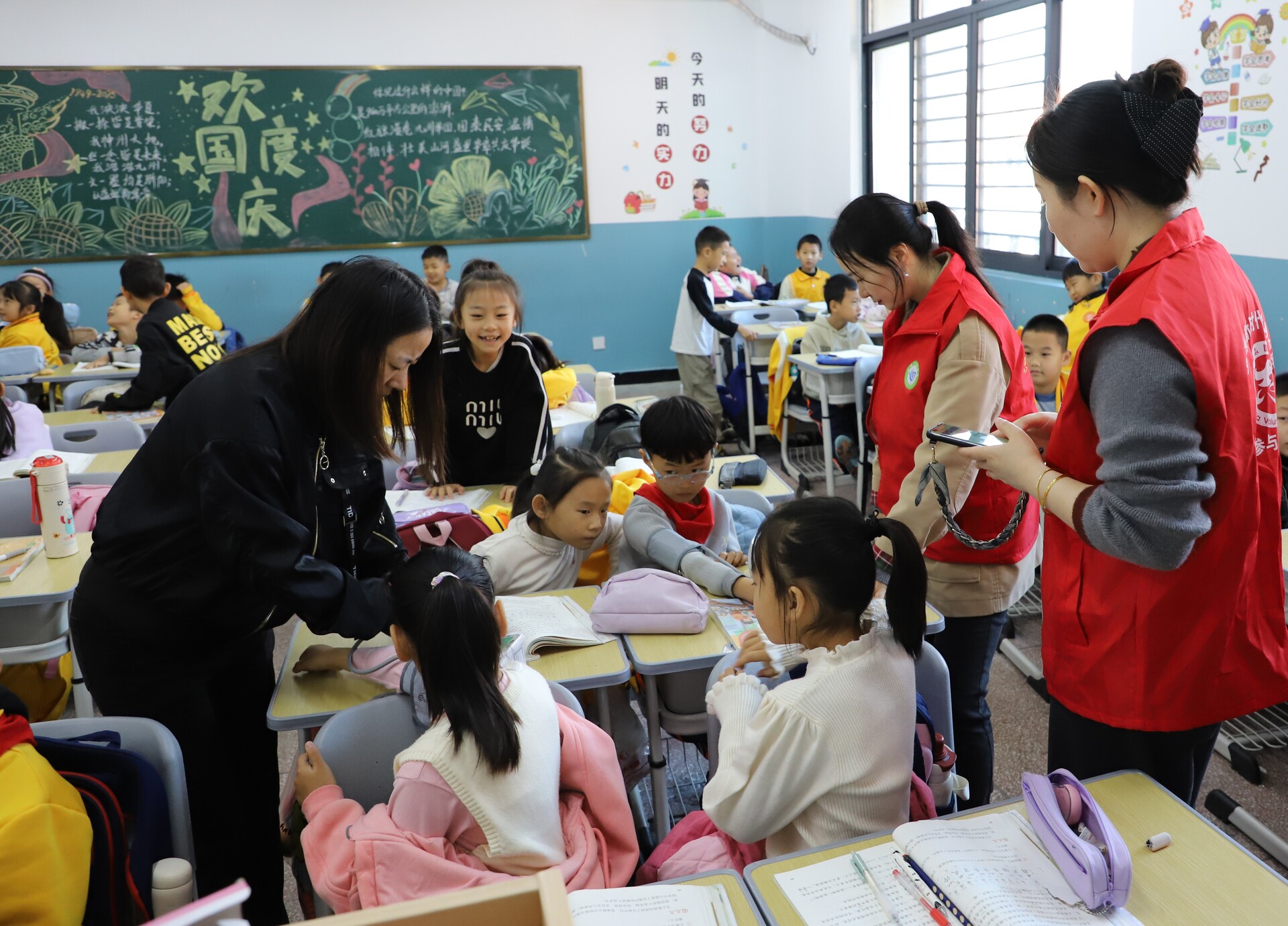 汨罗：“青苗心护”进校园 守护青少年血压健康