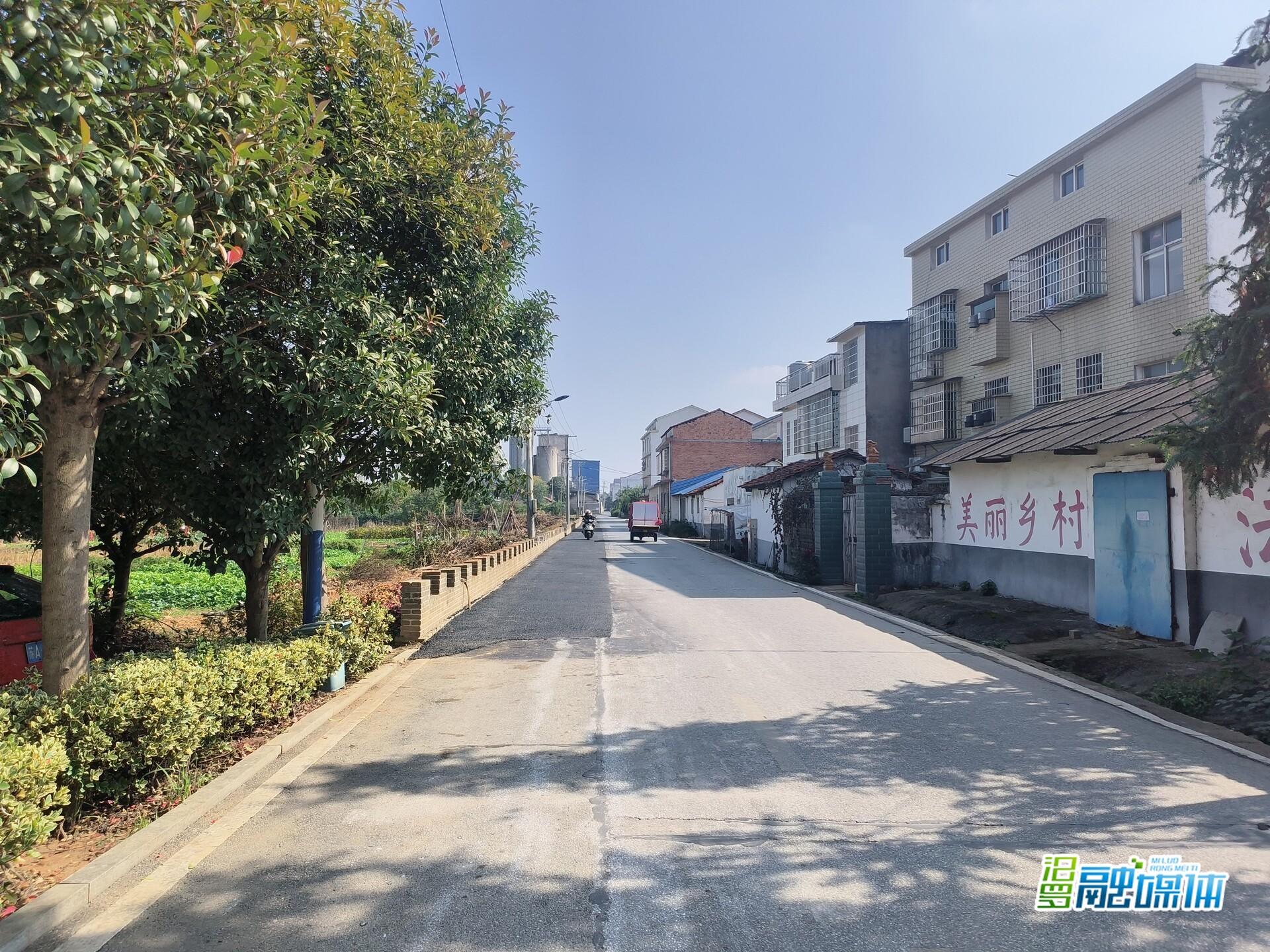 十天焕新！汨罗镇瞭家山社区打通民生“梗阻路”