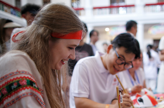 联播+｜以文明之桥 促中外相知