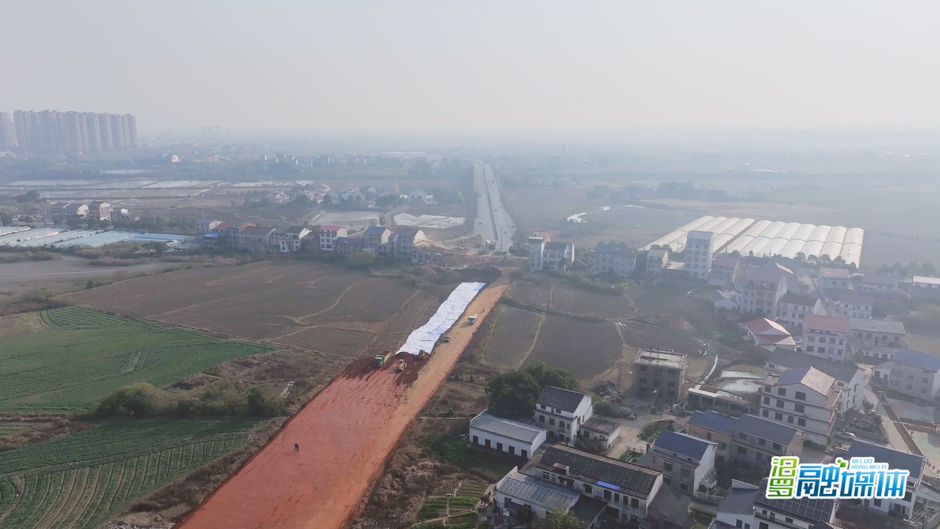 建成后形成城区外围完整闭环！汨罗G536蔡屋章至龙塘段公路加速推进