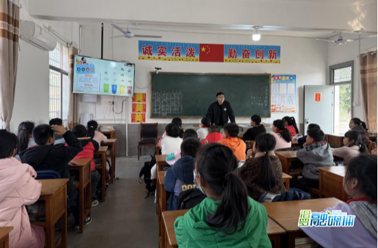 寻“汨”微光照亮童心！这场校园宣讲让环保理念“活”起来