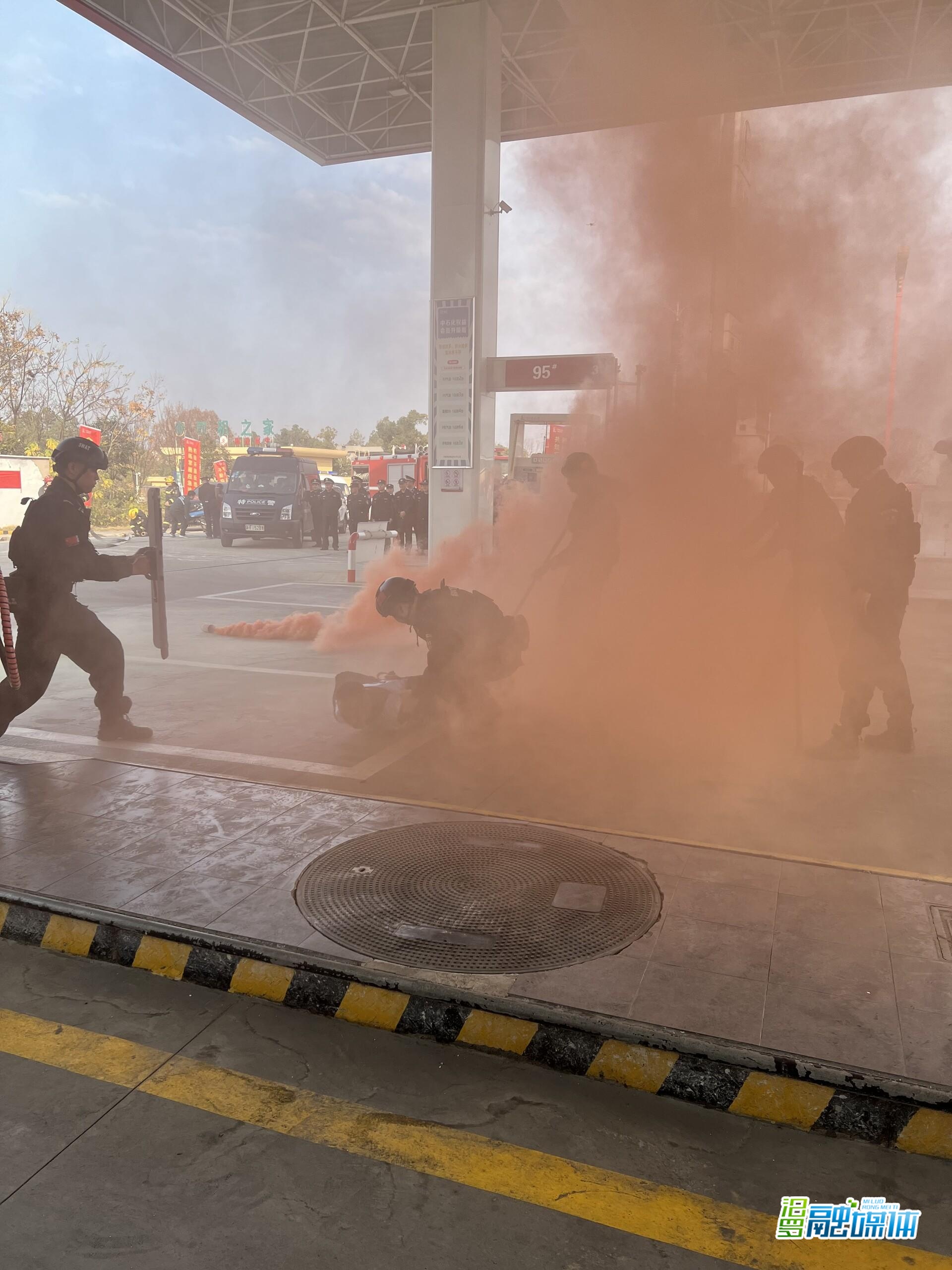 汨罗举行反恐实战演练，同步启动全民主题教育宣传周