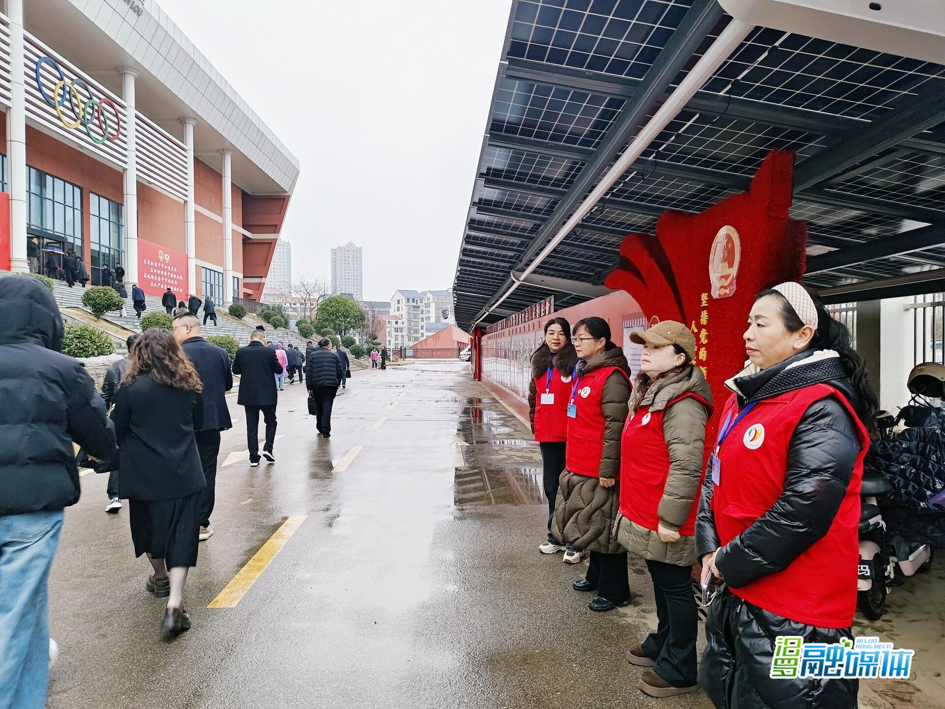 盛会落幕，温暖长存！汨罗“志愿红”是城市不变的暖色