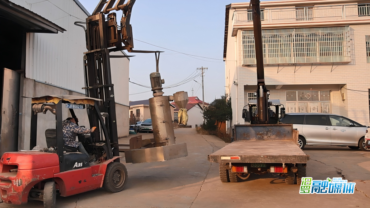 新市街道重拳整治“散乱污”  联合执法关停3家涉水加工作坊