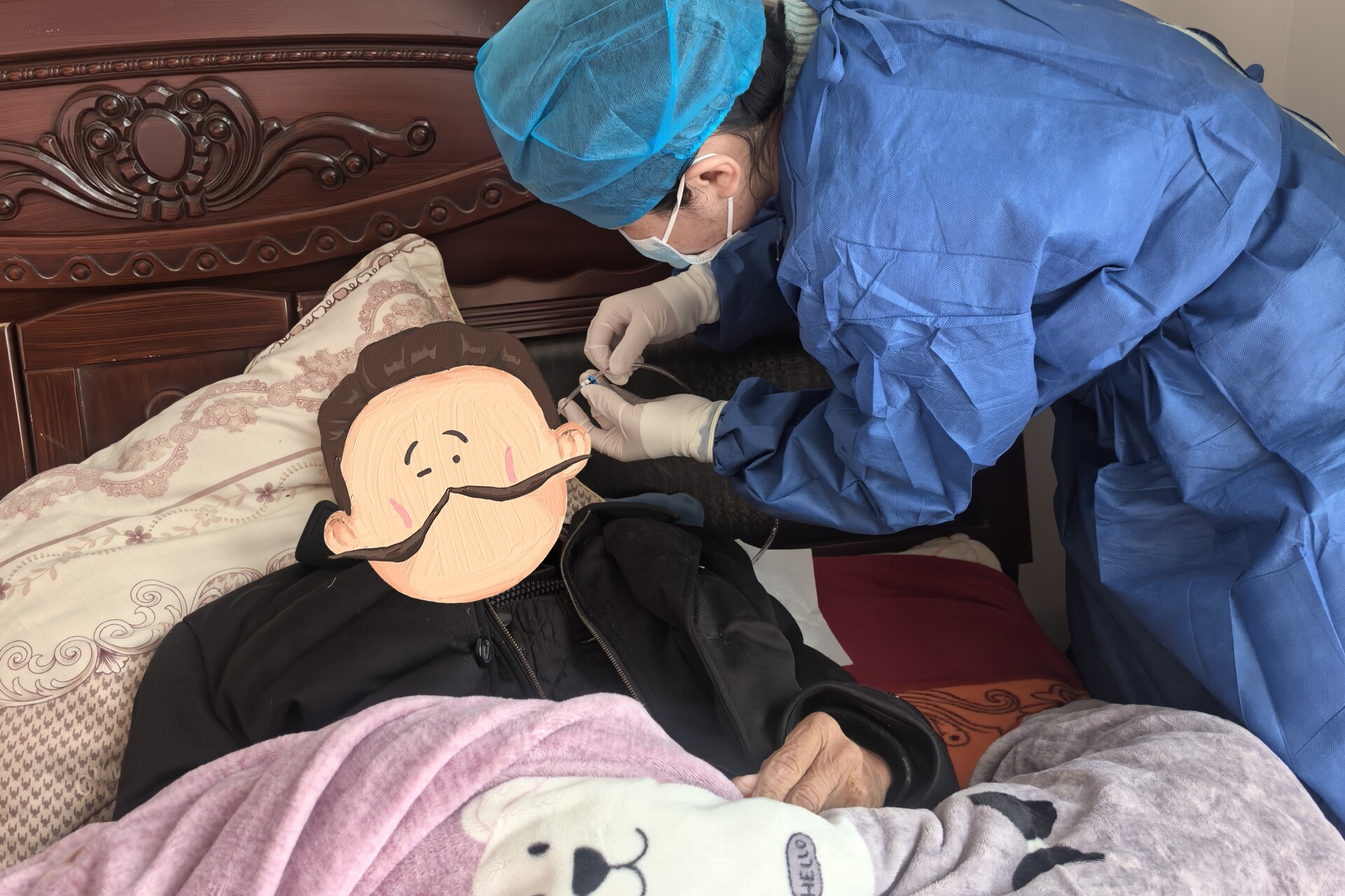 汨罗：网约护士进山村，上门纾解“进食之难”