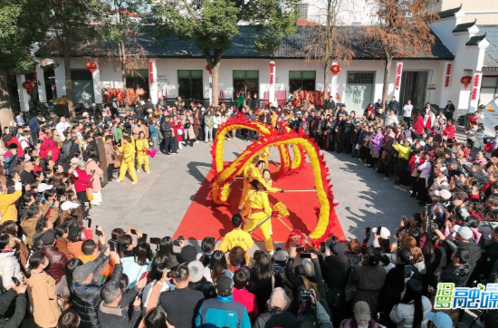 【新湖南】跟着非遗逛古镇，伴着舞步迎新春！汨罗长乐文旅嘉年华火热开启