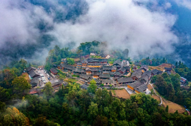 900多人的小村庄，成为世人了解中国减贫事业的一扇窗！