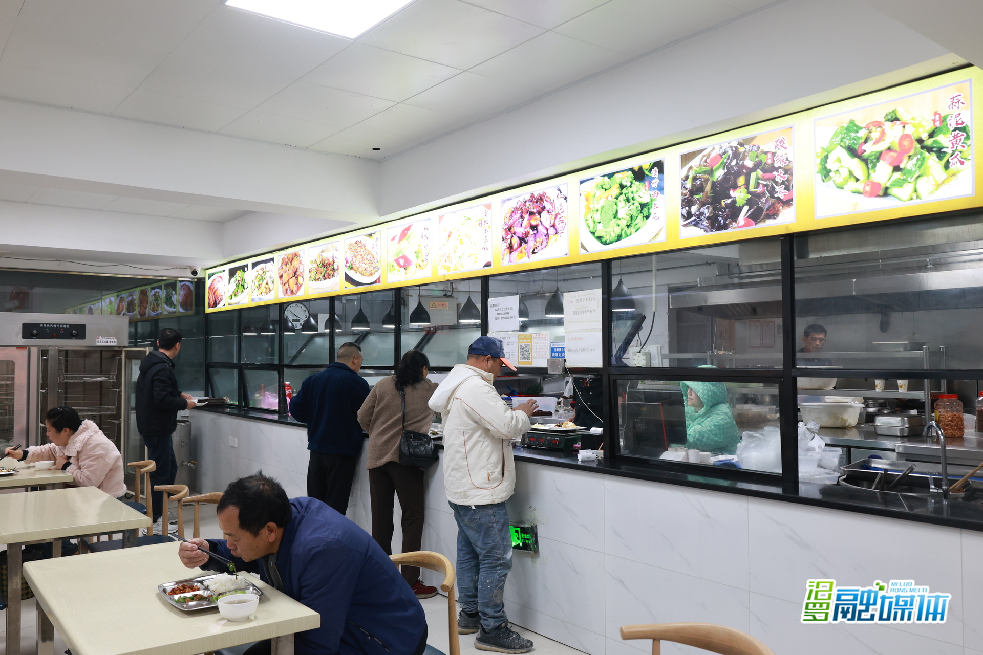 屋场变“主场”，养老有“搭子”！看汨罗如何把幸福“集中”老人身边