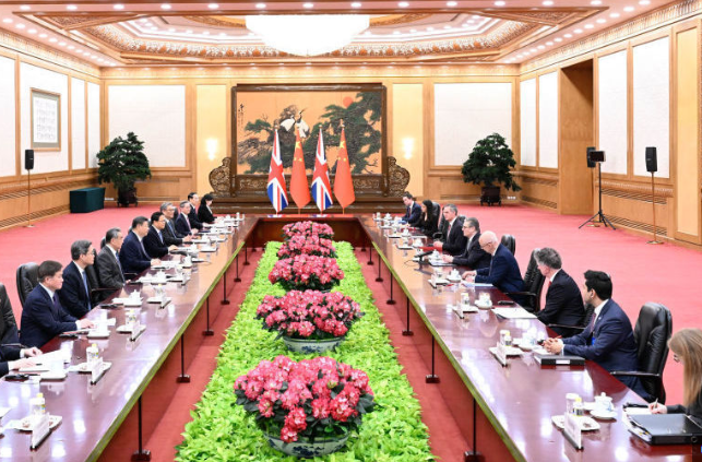 独家视频丨习近平会见英国首相：只要是符合国家和人民根本利益的正确的事 领导人就应当事不避难 勇往直前