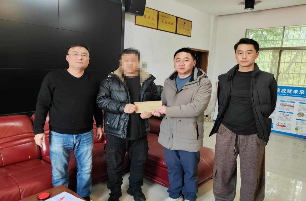 省县联动走进归义街道 禁毒帮扶温暖到家