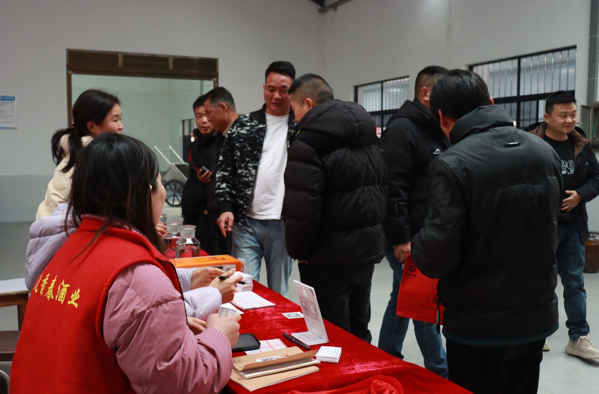 汨罗楚香春酒业开业 乡贤携30年酿酒经验赋能家乡发展