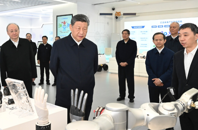 近镜头｜习近平总书记高度重视创新这个“第一动力”