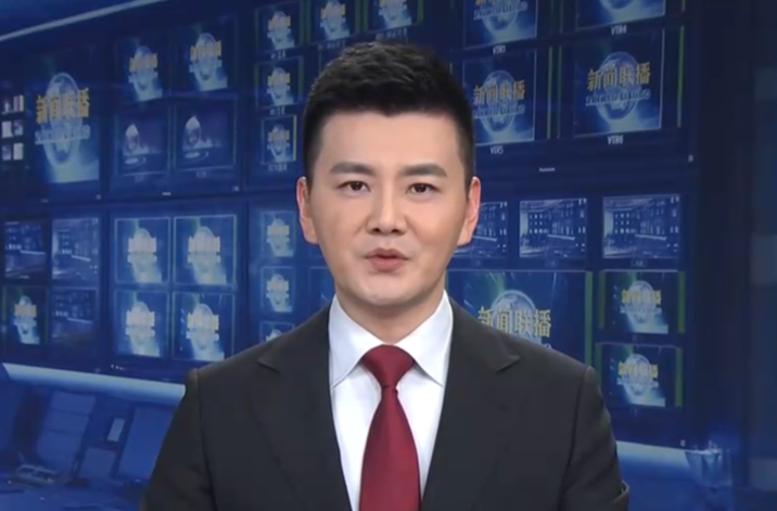 习近平春节前夕在北京看望慰问基层干部群众