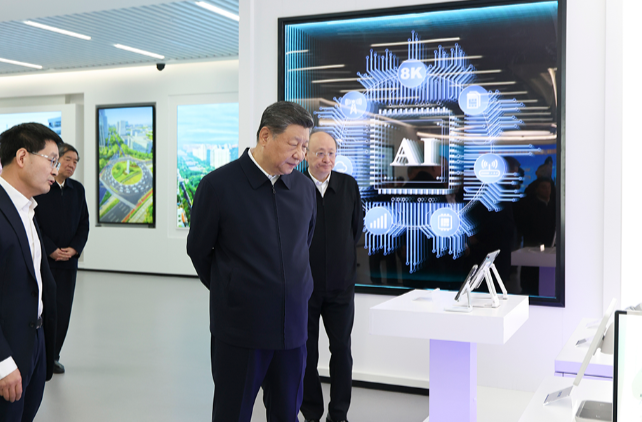 第一观察｜习近平总书记指引未来产业发展