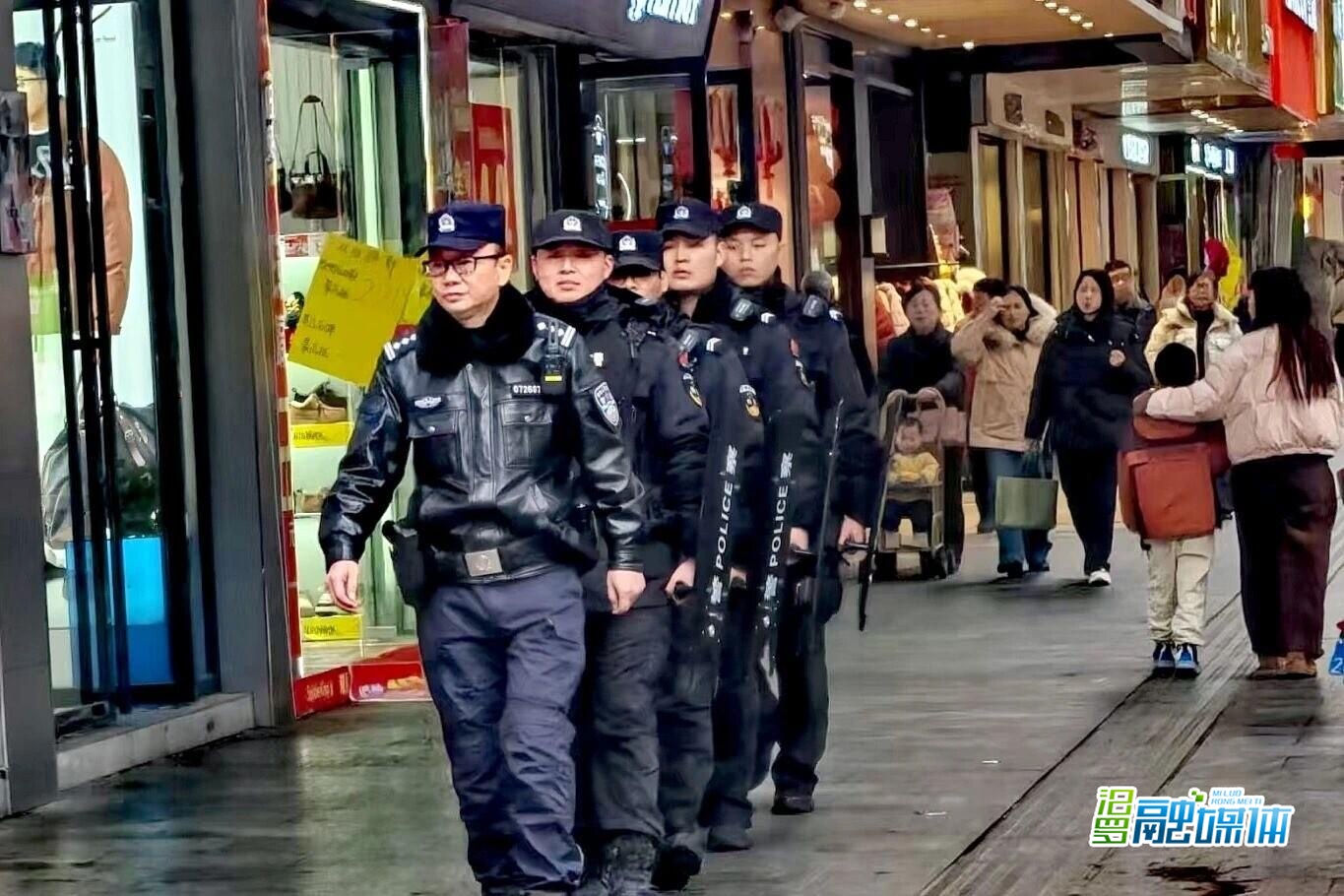 守护万家灯火，汨罗公安用坚守绘就春节平安“警”色