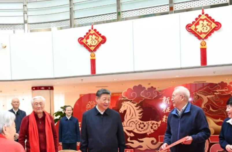 近镜头·总书记的新春家国情｜万家灯火话年俗