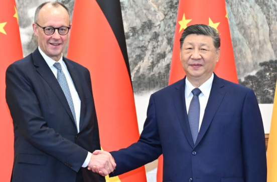 拾光纪·新春首位外国领导人来访，习近平会见默茨这些细节值得关注