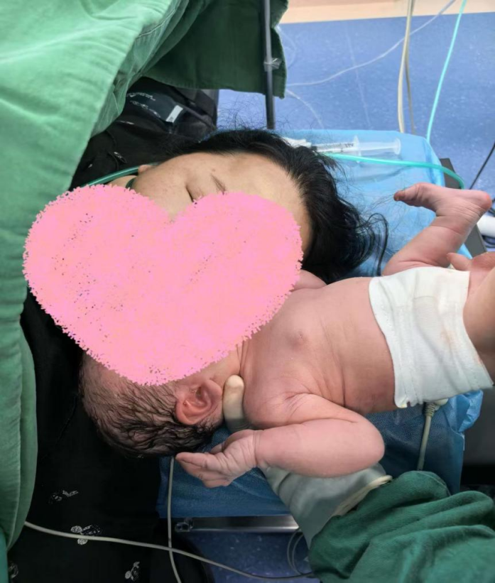 挑战“重量级”高危妊娠！  人民医院成功救治一例重度子痫前期重度肥胖产妇