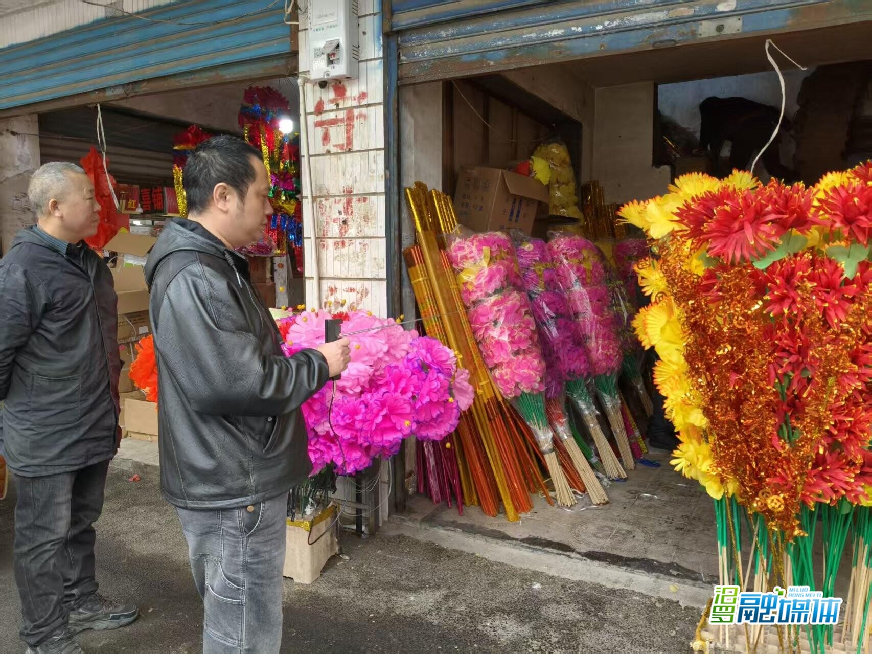 拧紧“安全阀”，守护“烟火气”！汨罗多部门联合整治清明市场安全