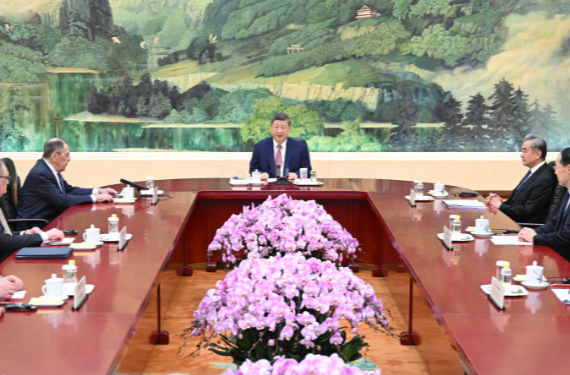 独家视频丨习近平：面对变乱交织的国际形势 中俄关系的稳定性和确定性尤为宝贵