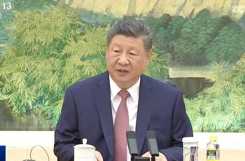 习近平会见俄罗斯外长拉夫罗夫