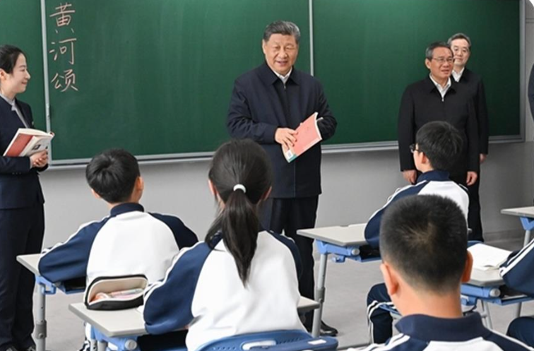 时政微观察丨在书香中赓续中华文脉