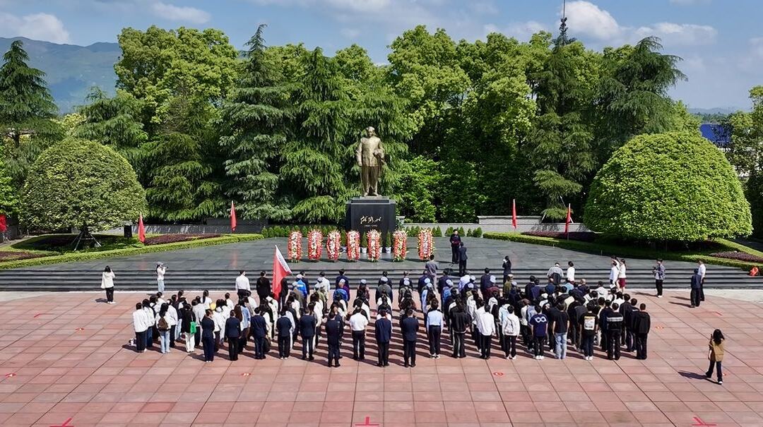 任弼时同志诞辰122周年纪念活动在汨罗举行