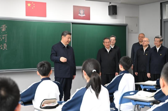 时政微观察丨科学决策，为人民出政绩