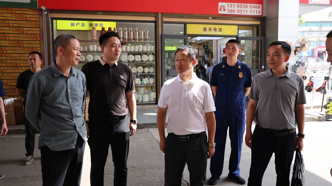 林恒求督导检查安全生产工作
