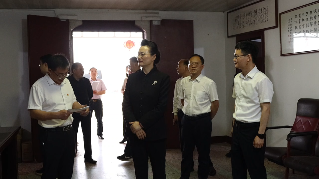 魏淑萍来汨罗调研乡村振兴驻村帮扶工作