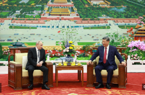 独家视频丨习近平同俄罗斯总统普京茶叙