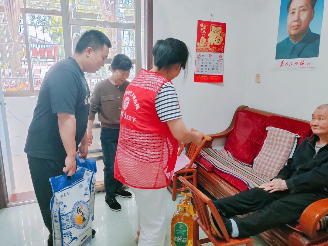 高泉社区走访慰问特扶家庭