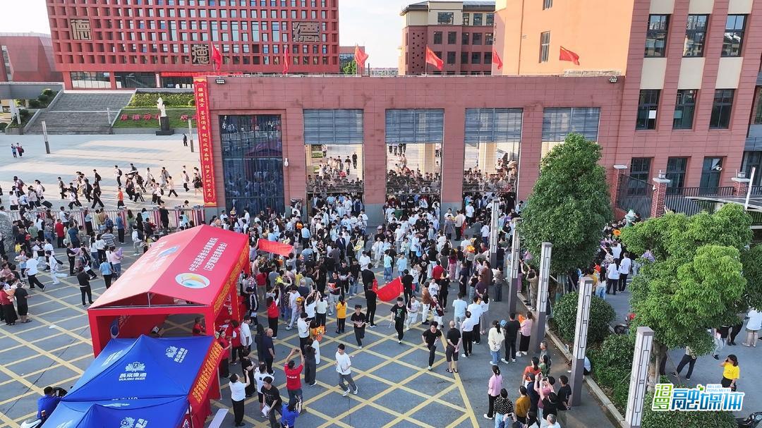 加油向未来！汨罗2026年高考圆满落幕
