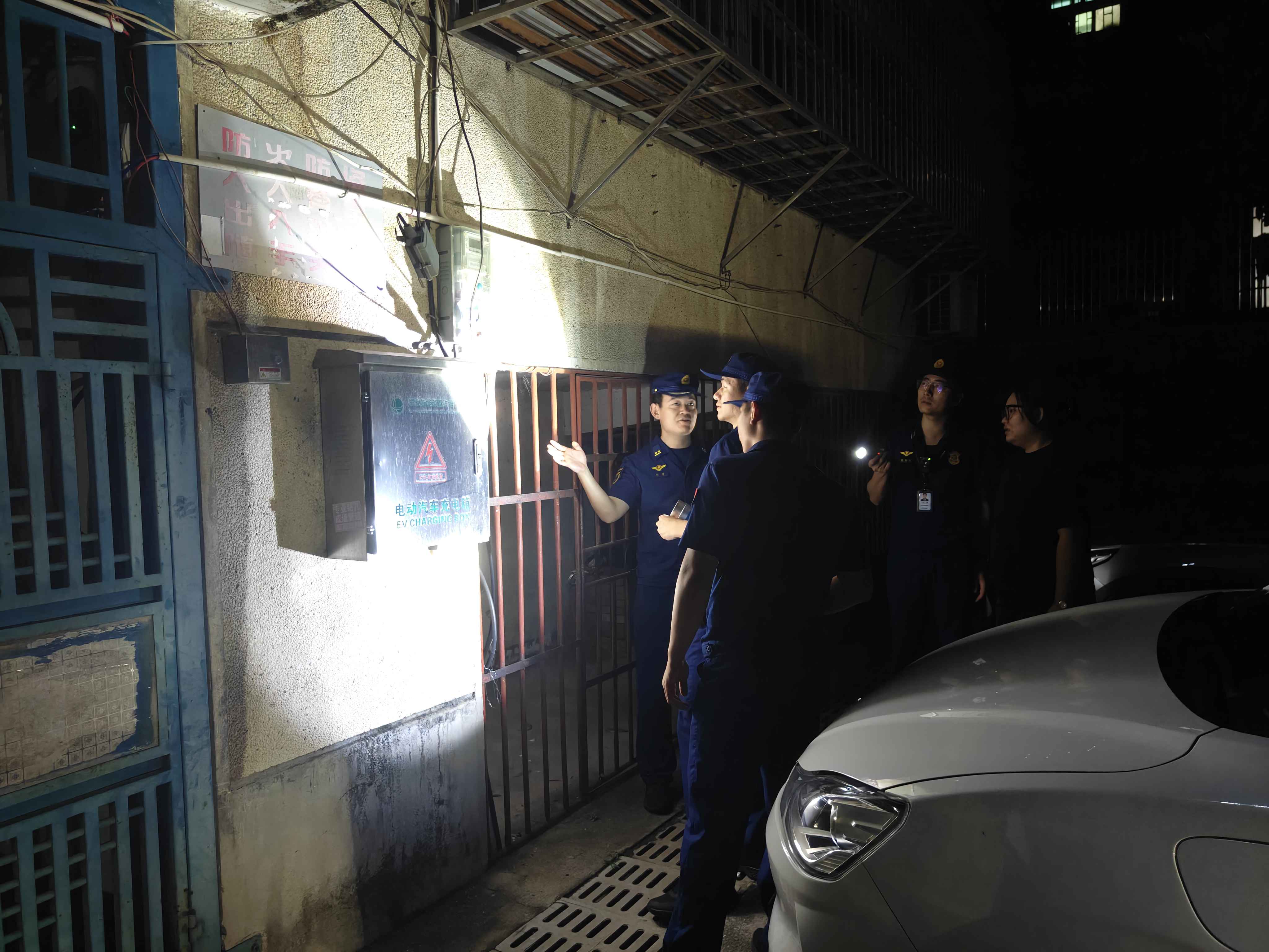 汨罗全域夜查电动车隐患 首轮揪出问题22处