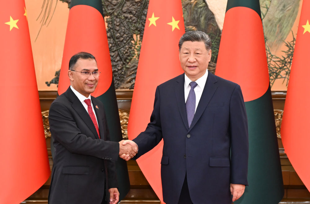 习近平会见孟加拉国总理塔里克