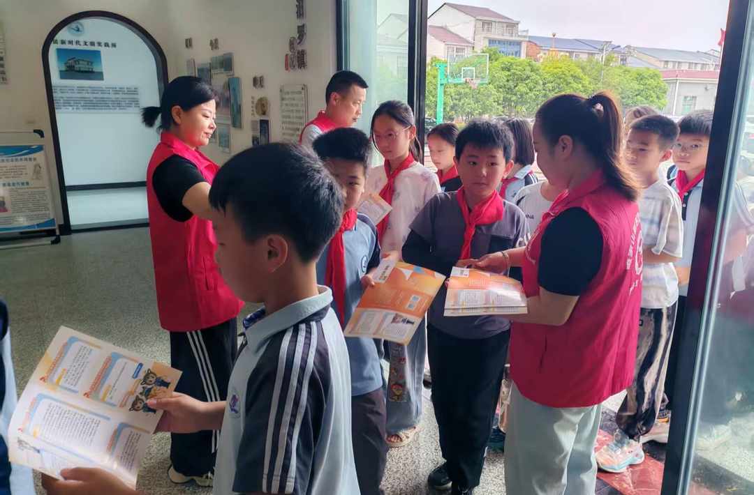 汨罗：禁毒宣传进万家，共筑防毒安全线