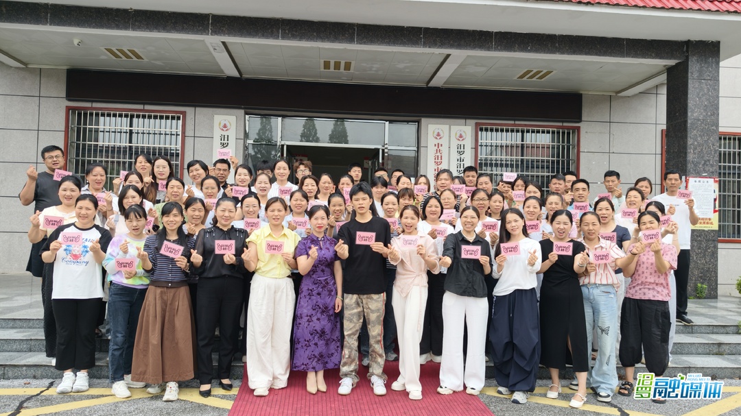 AI课堂进村，50名新农人“家门口”结业