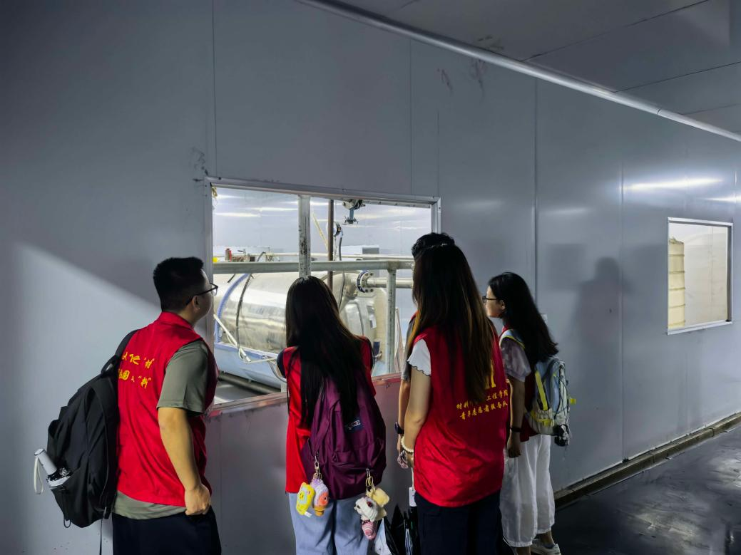 一碗甜酒和一艘龙舟，如何与时代同行？湘潭大学学子在汨罗探寻传统产业的当代生命力