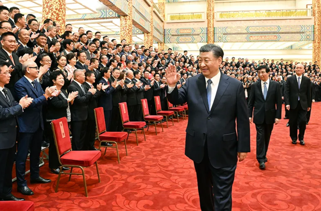 【学习小组】习近平的“侨”缘