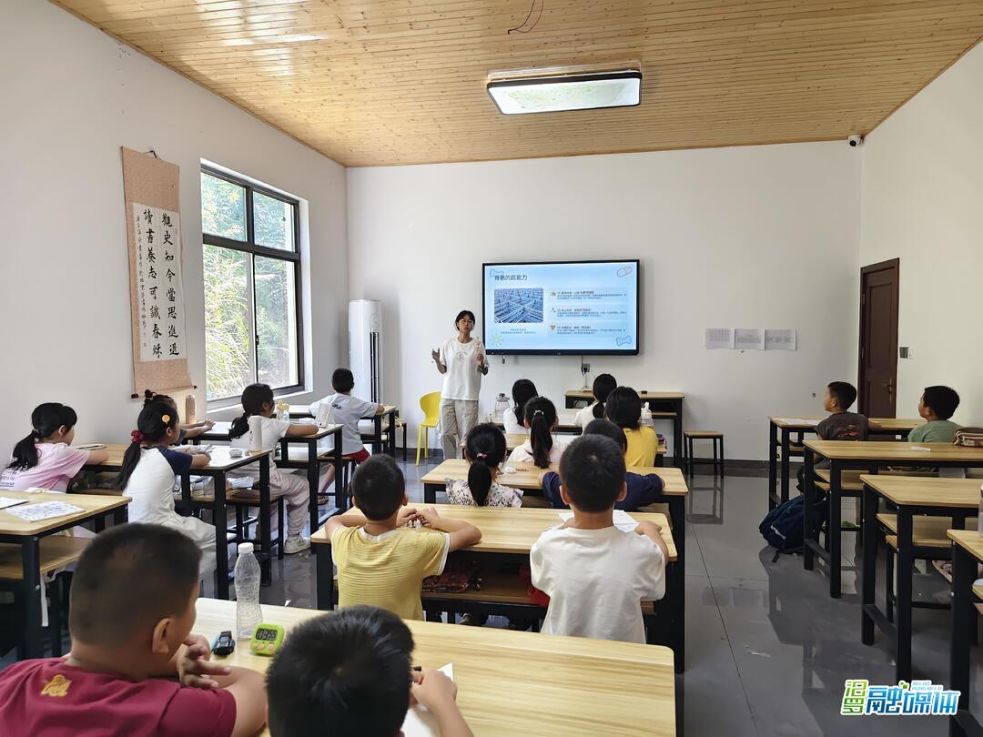 夏日结营爱不止步！汨罗全域织密乡村儿童暑期守护网